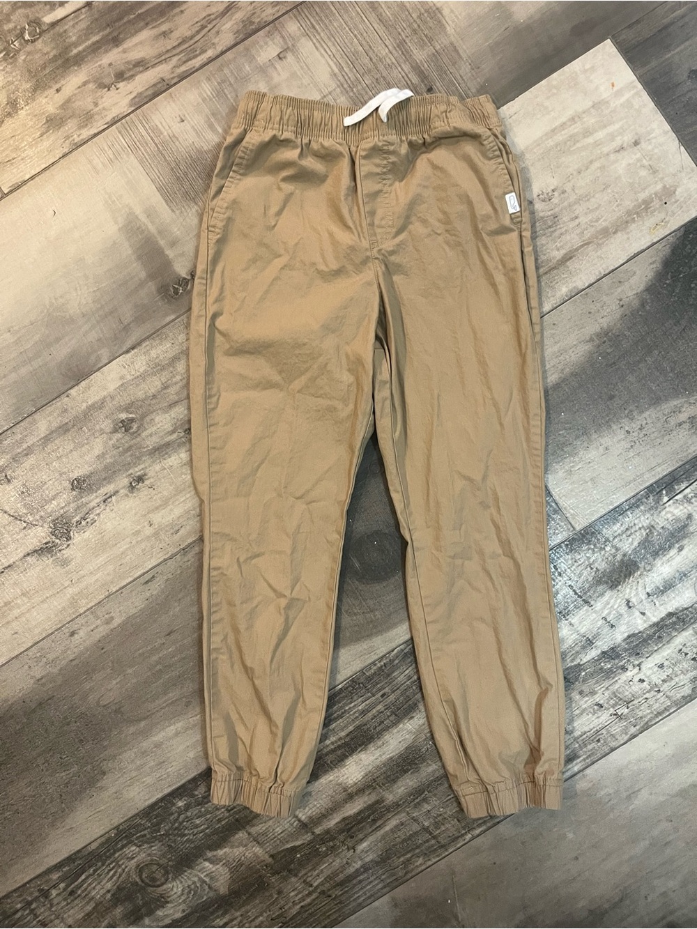 Vineyard Vines Youth Medium Khaki Jogger Pants Boys Size 12-14 Elastic Waist